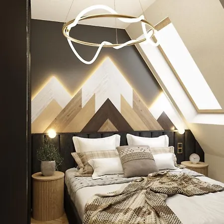Apartmanhotel Apart-center Zlota 4*